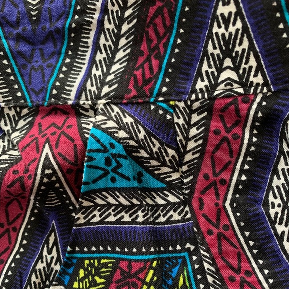 Shorts - Picture 3 of 3